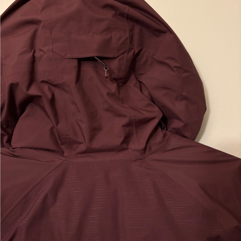 REI Stormhenge 850 Down Waterproof Breathable Women's Maroon Ski Jacket - Picture 7 of 11